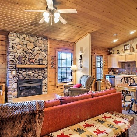 Cabin-Style Studio Right Off The Branson Strip! Apartman Kültér fotó