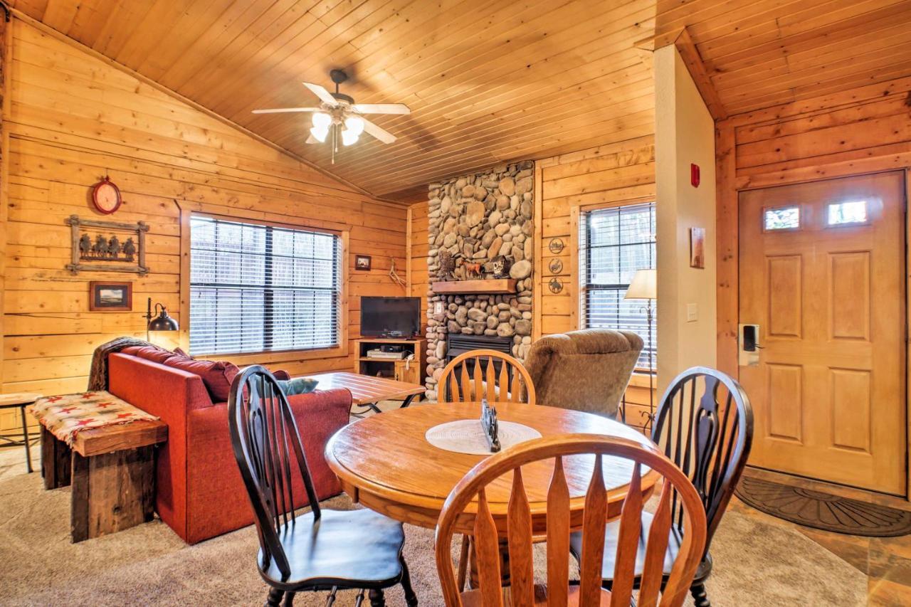 Cabin-Style Studio Right Off The Branson Strip! Apartman Kültér fotó